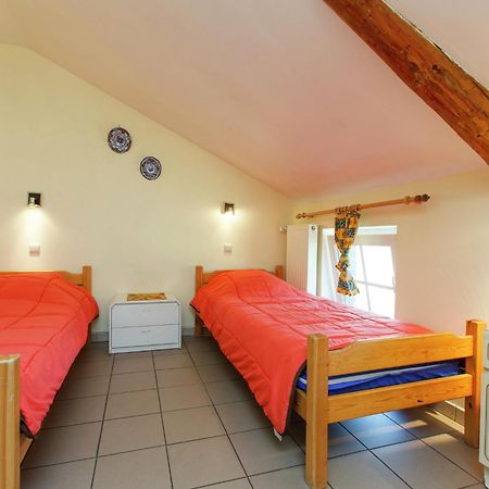Beautiful Farmhouse In Brisy With Sauna Bagian luar foto